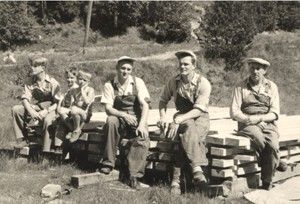 Virkesl�ggning 1954, Greger 3 fr v�nster